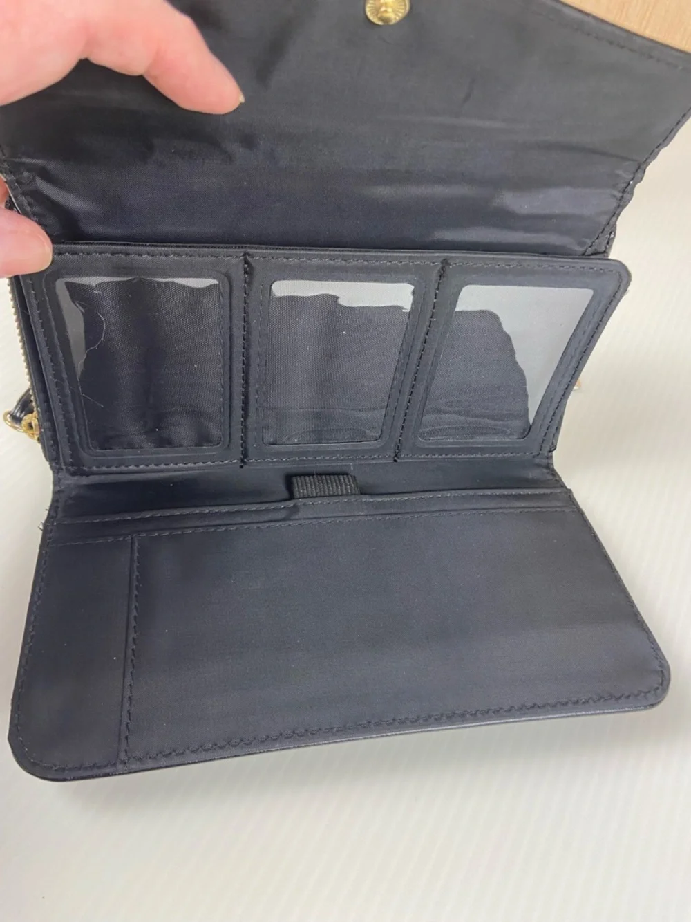 Black Chevron Quilted Phone Wristlet Wallet Clutch Zip Around Organizer